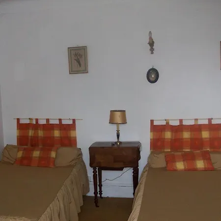 Le Domaine Du Chapitre Bed & Breakfast