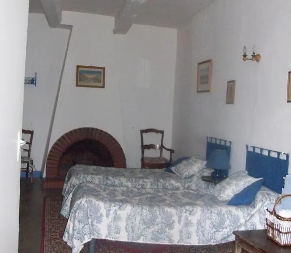 Le Domaine Du Chapitre Bed and breakfast Carcasona